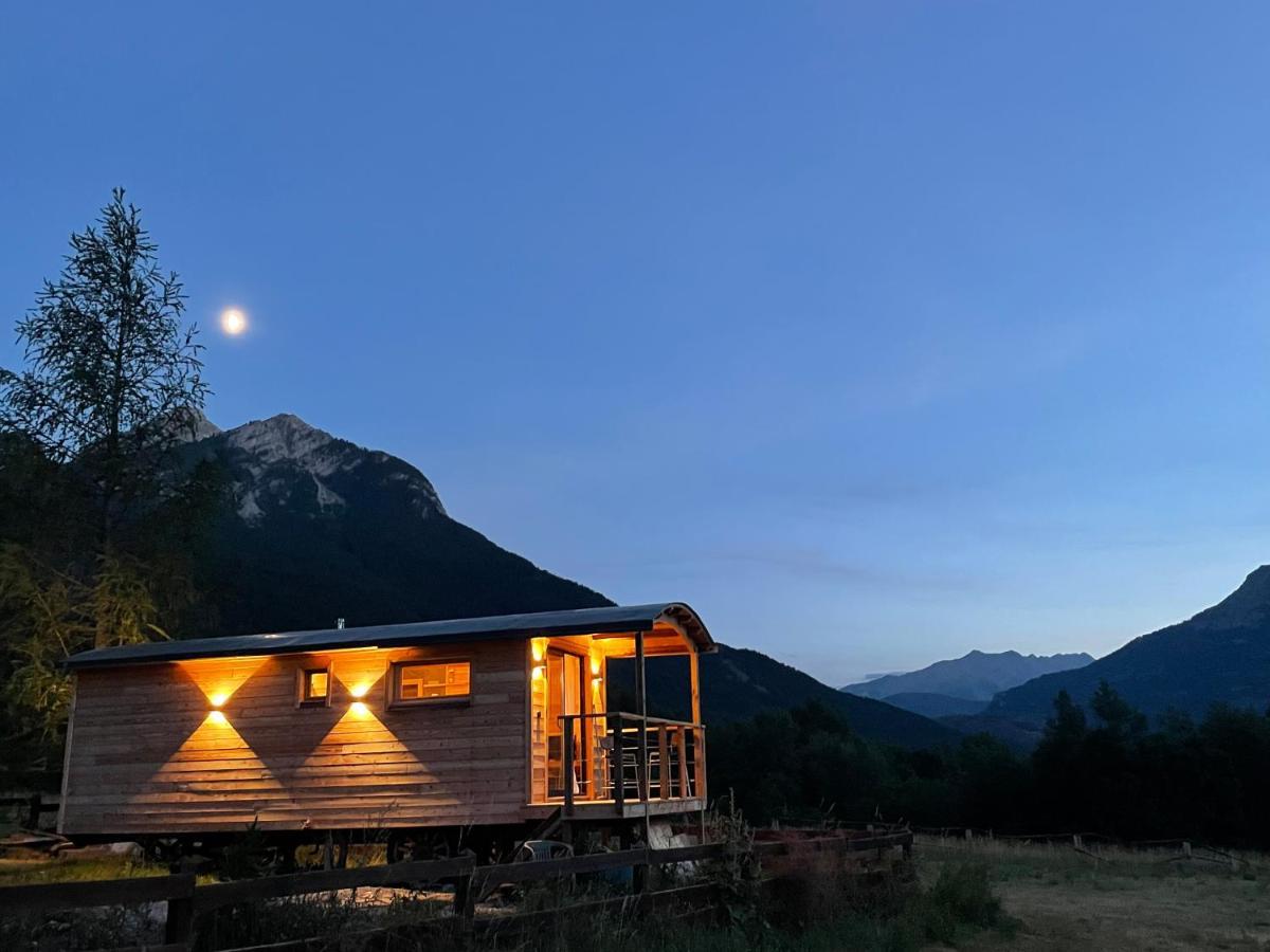 Alpine Love Shack Villar-Saint-Pancrace Exterior photo